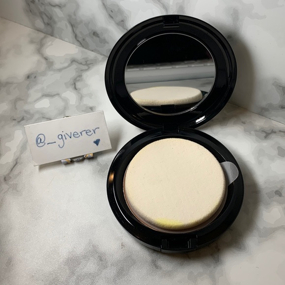 AMBER Prep & Prime Beauty Balm MAC Cosmetics - Picture 7 of 15